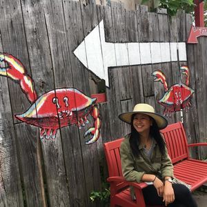 Meet your Posher, Leona